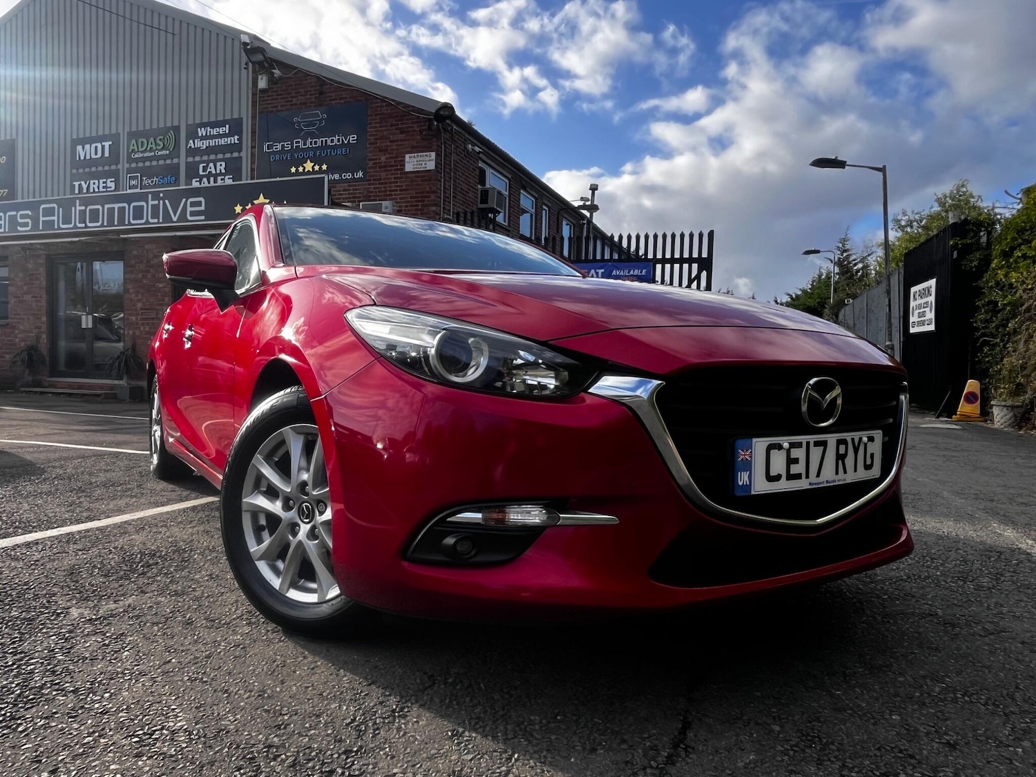 Used Mazda Mazda3 2017 for sale - 76398889: Photo 1