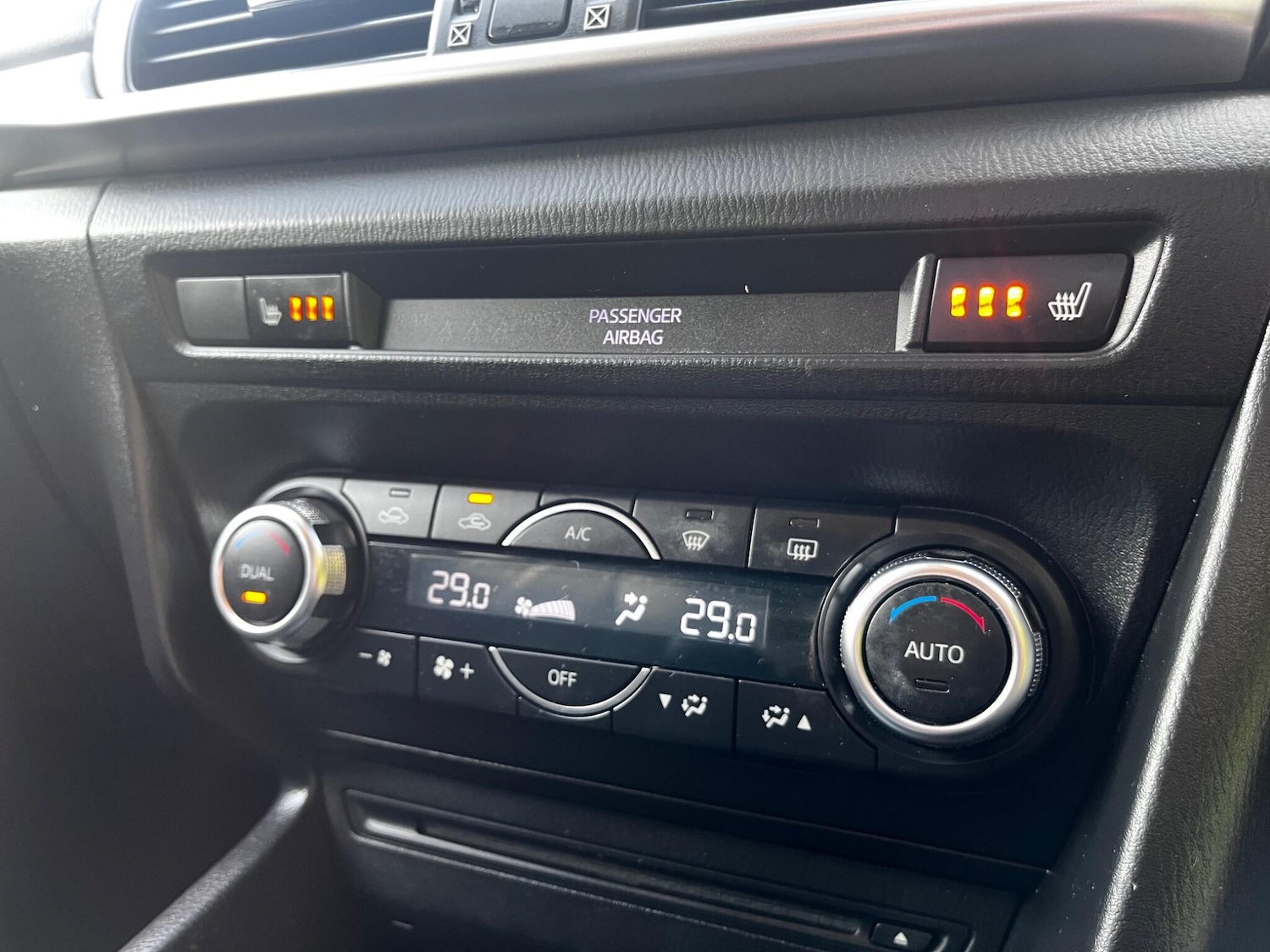 Used Mazda Mazda3 2017 for sale - 76398889: Photo 22