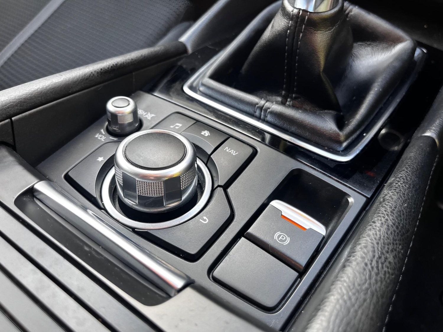 Used Mazda Mazda3 2017 for sale - 76398889: Photo 23