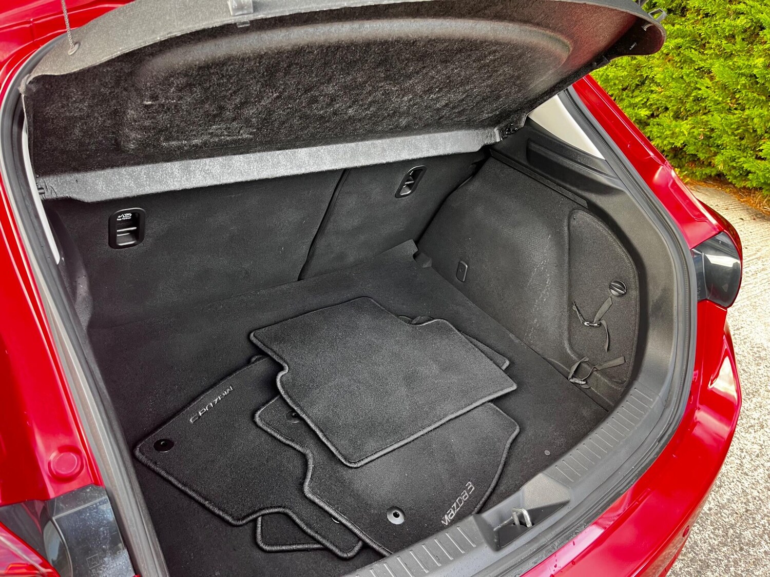 Used Mazda Mazda3 2017 for sale - 76398889: Photo 35