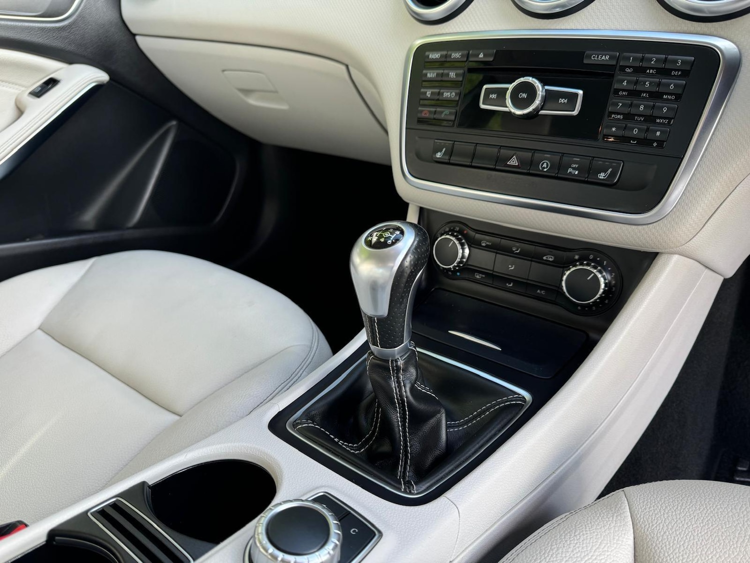 Used Mercedes-Benz A-Class 2015 for sale - 77057170: Photo 13