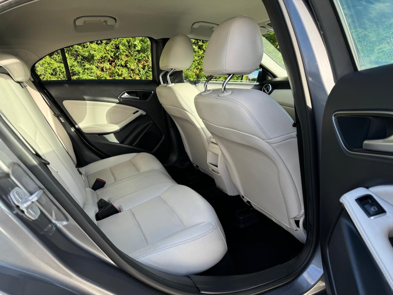 Used Mercedes-Benz A-Class 2015 for sale - 77057170: Photo 17