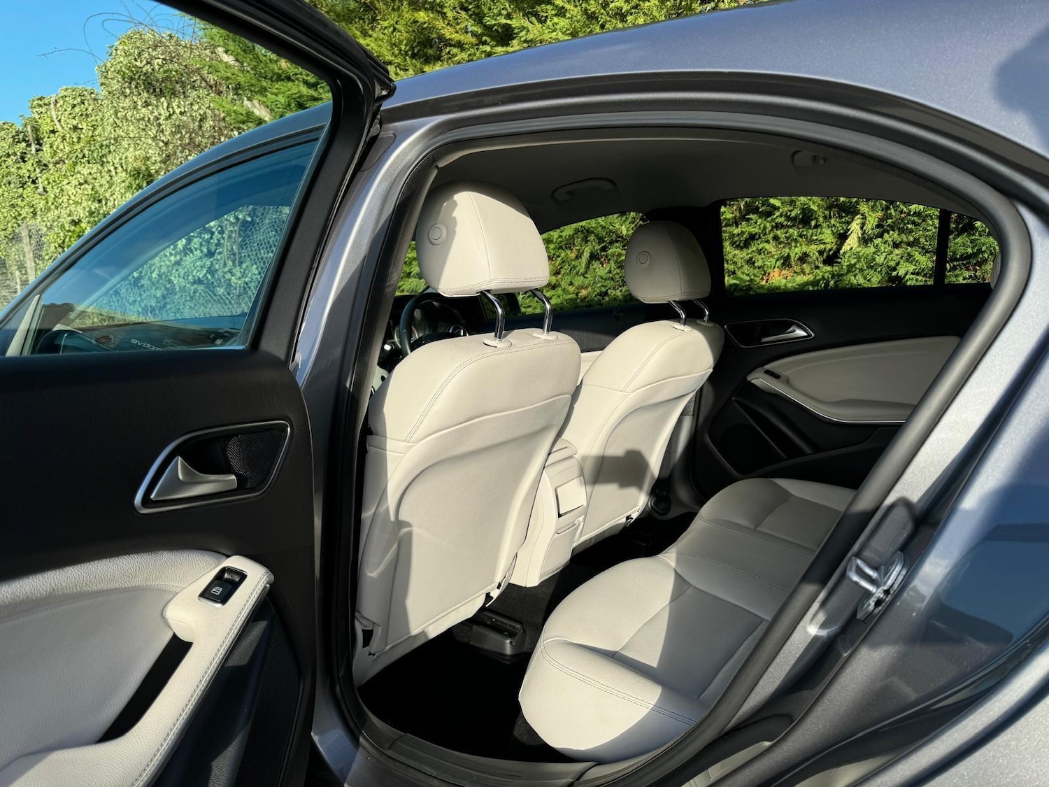 Used Mercedes-Benz A-Class 2015 for sale - 77057170: Photo 18