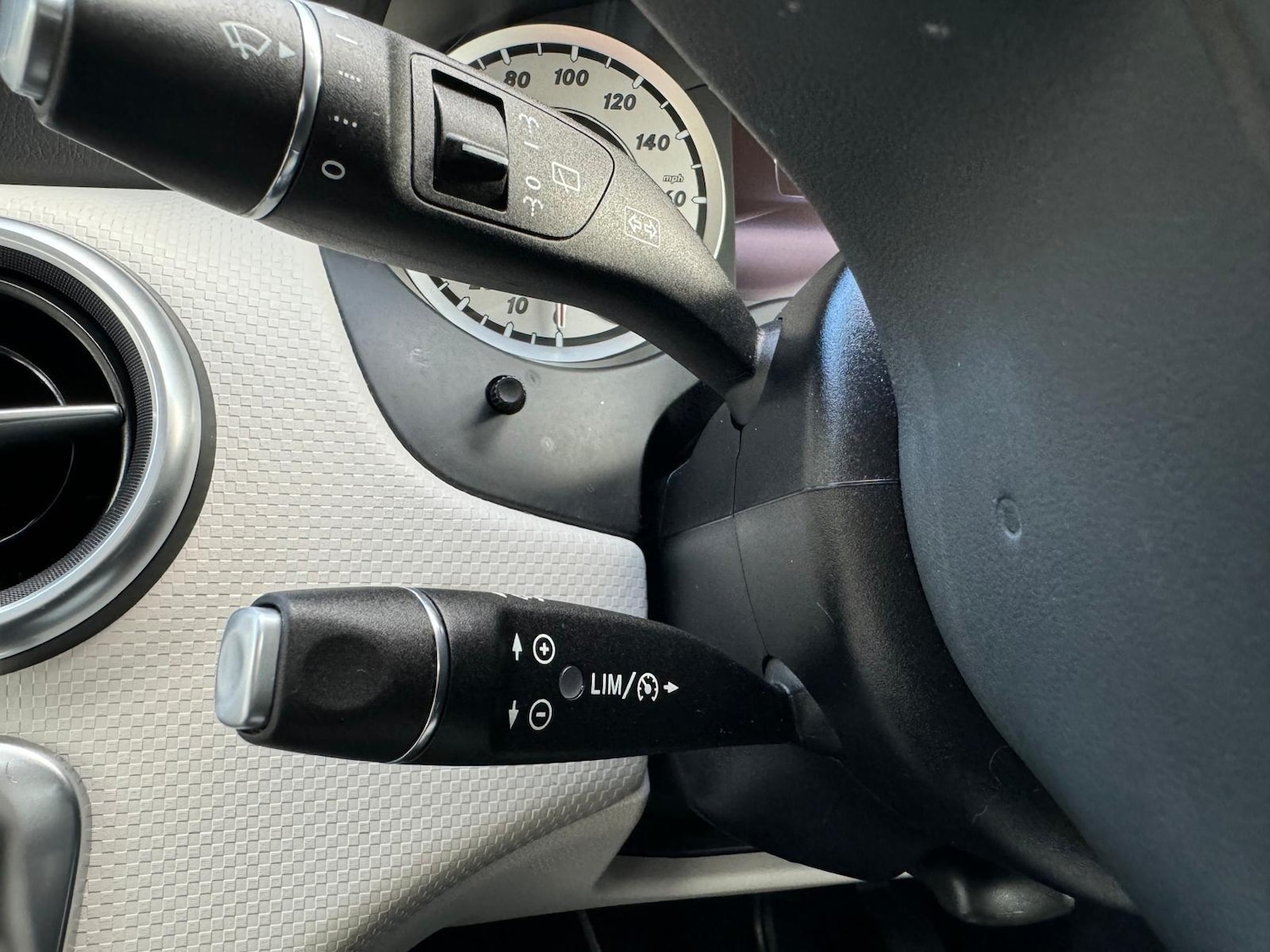 Used Mercedes-Benz A-Class 2015 for sale - 77057170: Photo 23