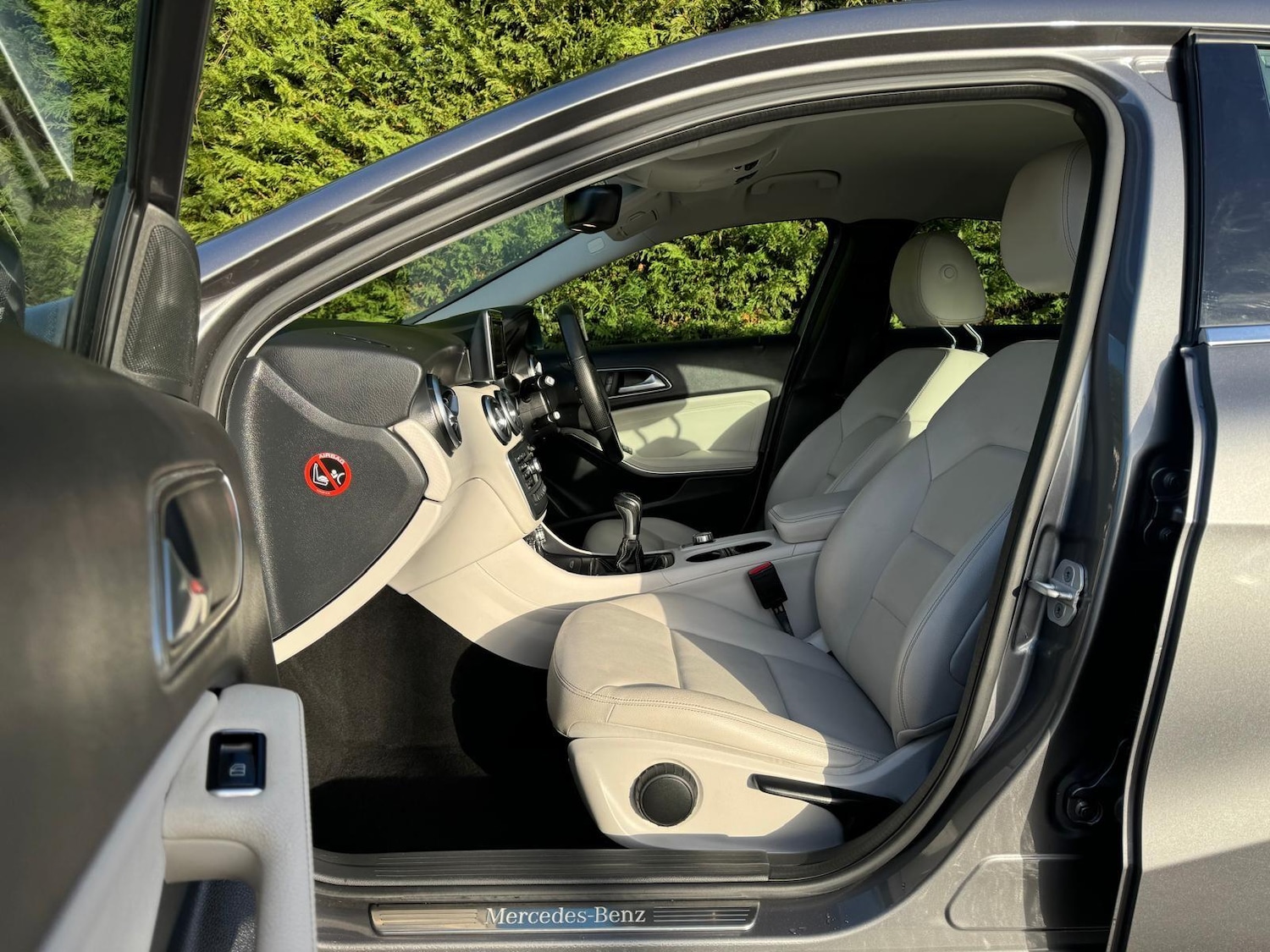 Used Mercedes-Benz A-Class 2015 for sale - 77057170: Photo 30