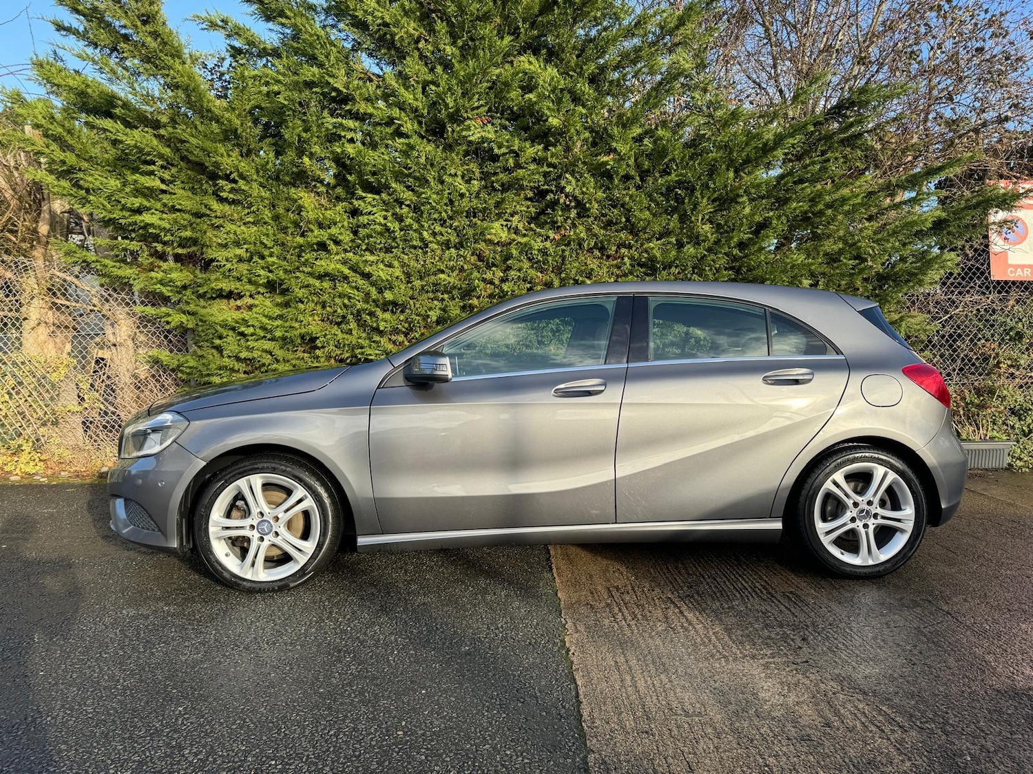 Used Mercedes-Benz A-Class 2015 for sale - 77057170: Photo 7