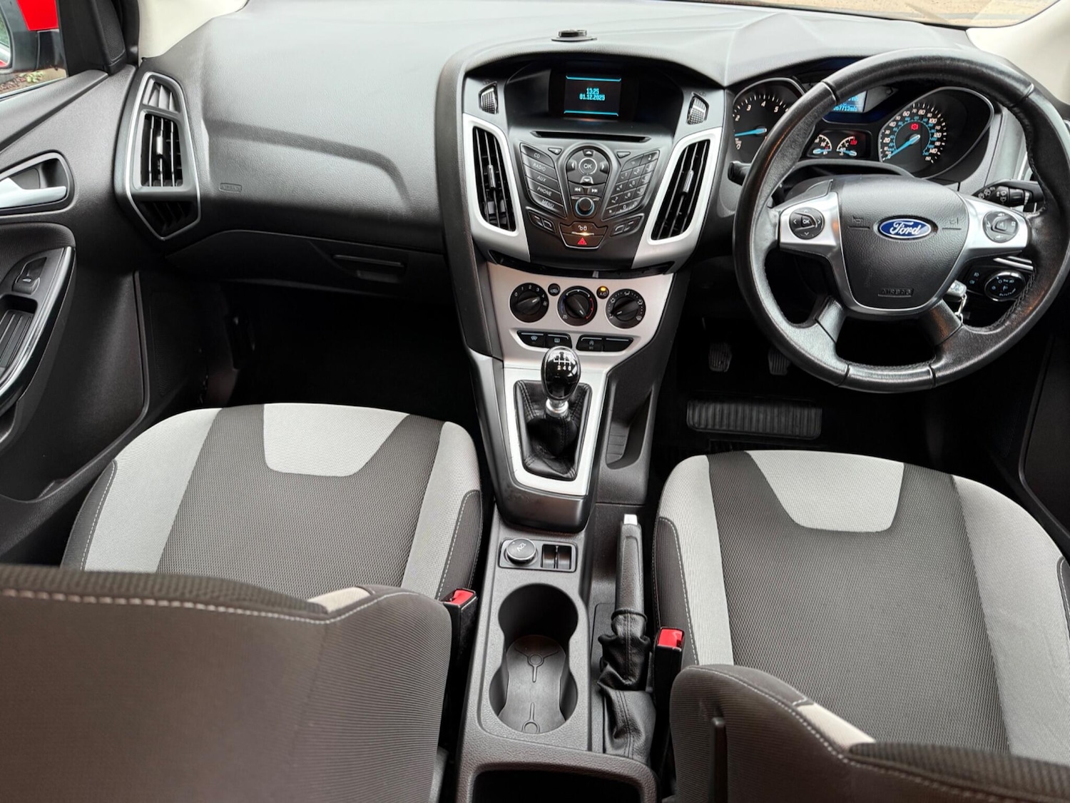 Used Ford Focus 2013 for sale - 76786822: Photo 13