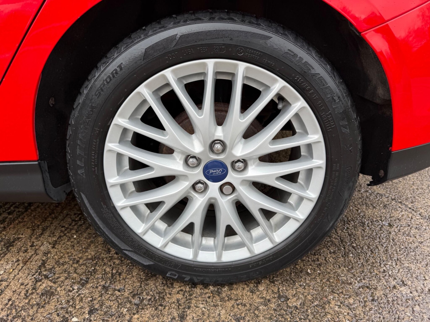 Used Ford Focus 2013 for sale - 76786822: Photo 24