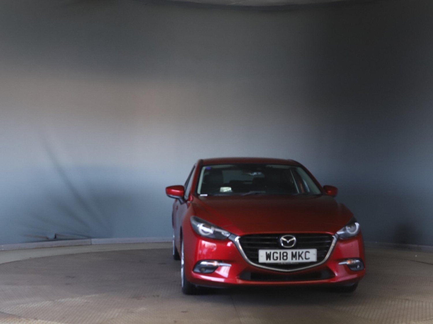 Used Mazda Mazda3 2018 for sale - 77377076: Photo 2