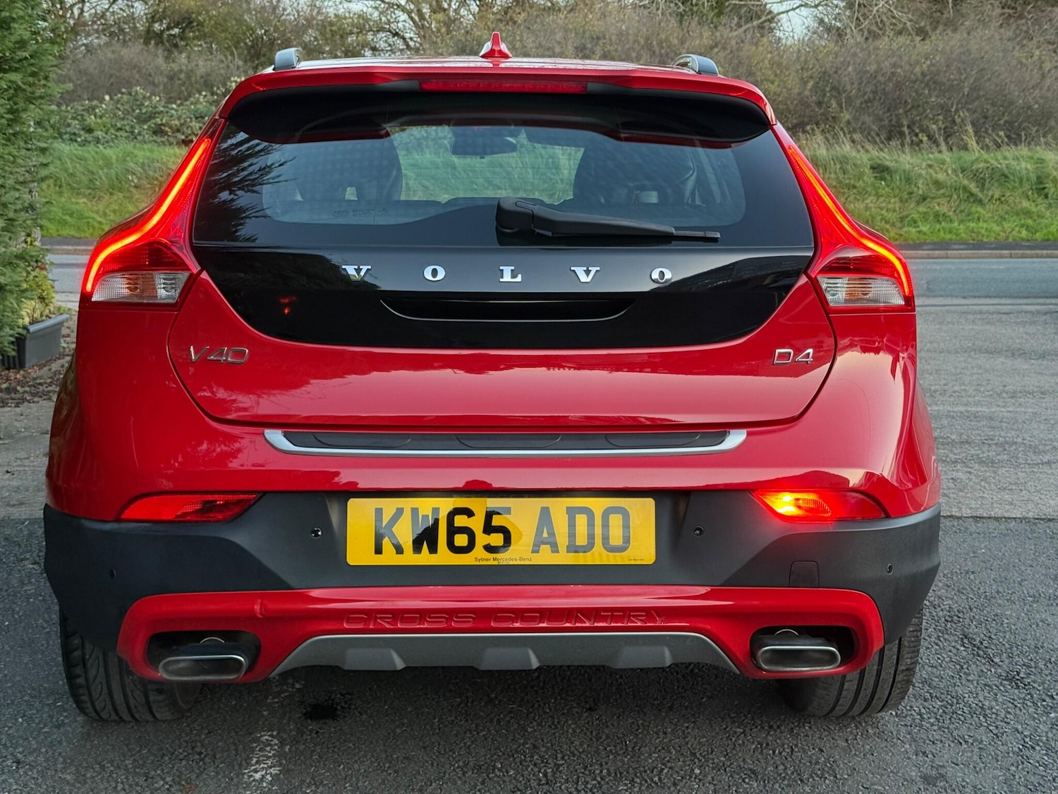 Used Volvo V40 2015 for sale - 76671667: Photo 7