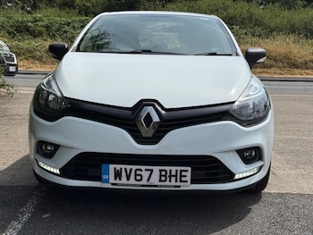 Used Renault Clio 2017 for sale - 79316111: Photo