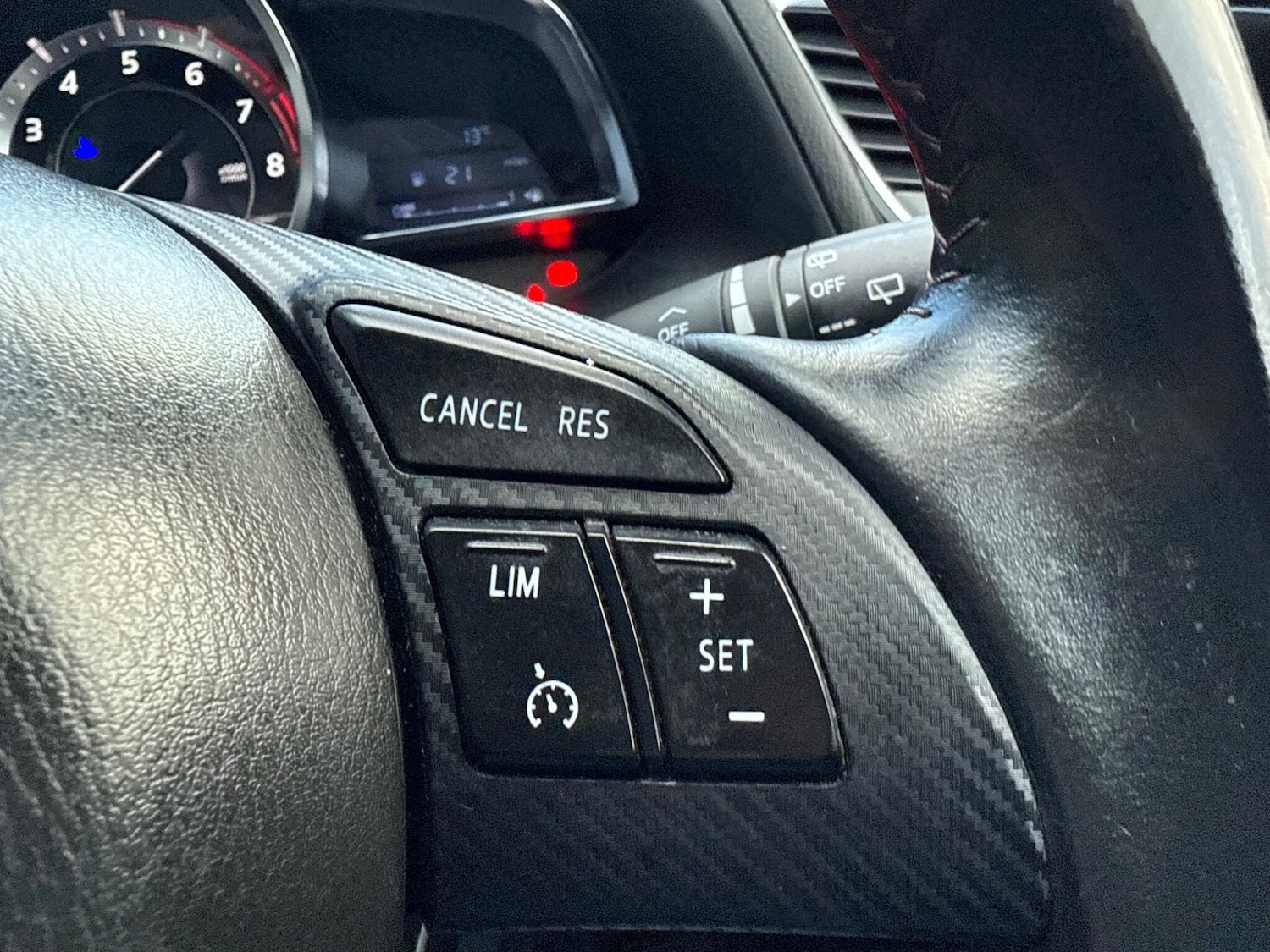 Used Mazda Mazda3 2015 for sale - 76850441: Photo 21