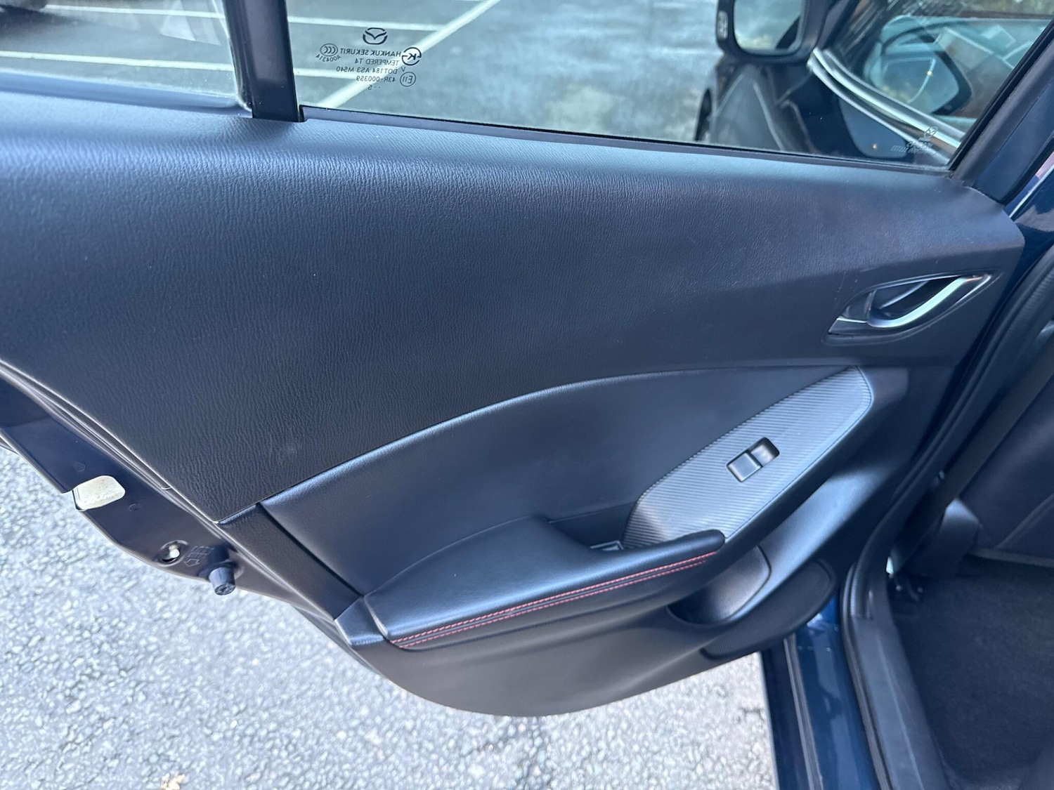 Used Mazda Mazda3 2015 for sale - 76850441: Photo 24