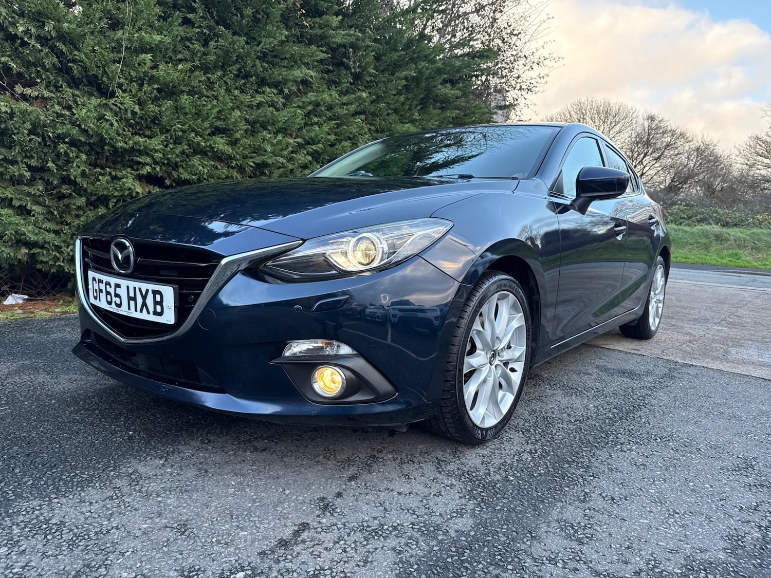 Used Mazda Mazda3 2015 for sale - 76850441: Photo 3