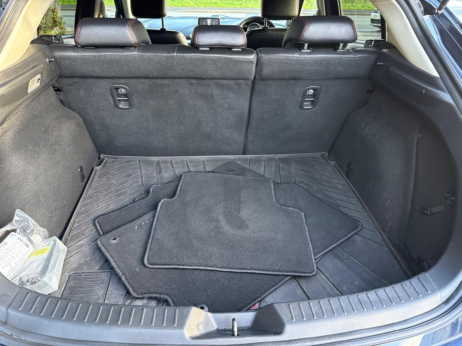 Used Mazda Mazda3 2015 for sale - 76850441: Photo 34