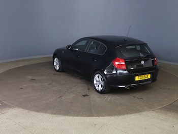 Used BMW 1 Series 2011 for sale - 76251323: Photo