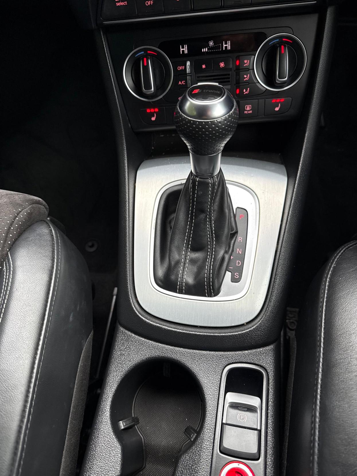 Used Audi Q3 2015 for sale - 77590426: Photo 14