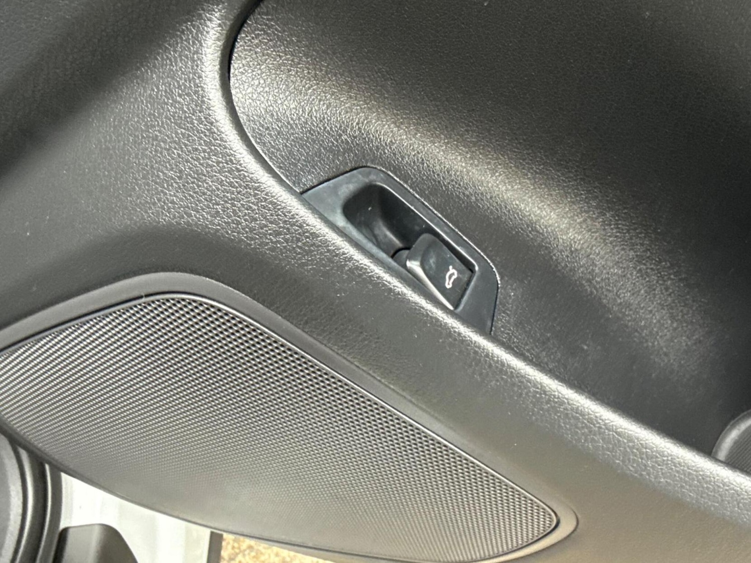 Used Audi Q3 2015 for sale - 77590426: Photo 24