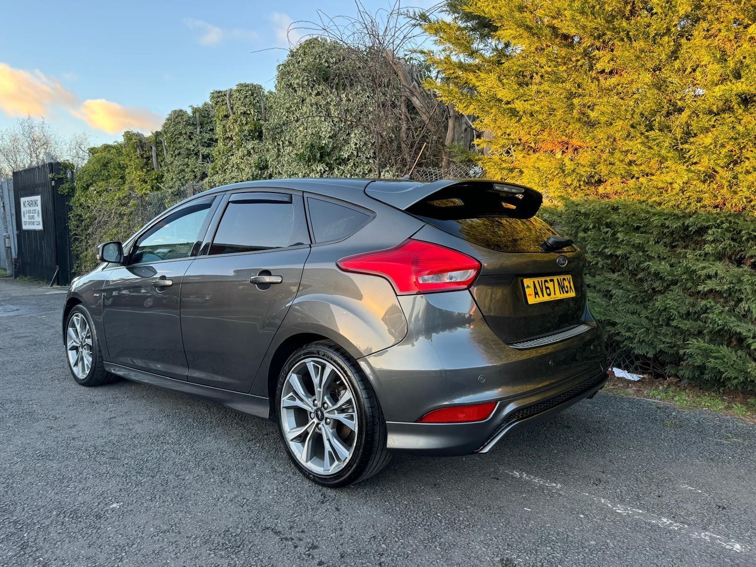 Used Ford Focus 2017 for sale - 77590403: Photo 4