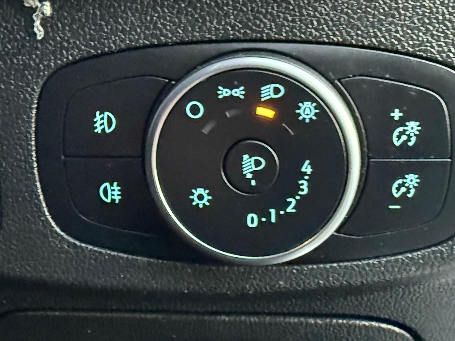 Used Ford Focus 2019 for sale - 76671392: Photo 15