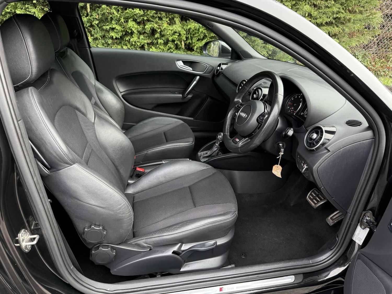 Used Audi A1 2016 for sale - 77640942: Photo 10