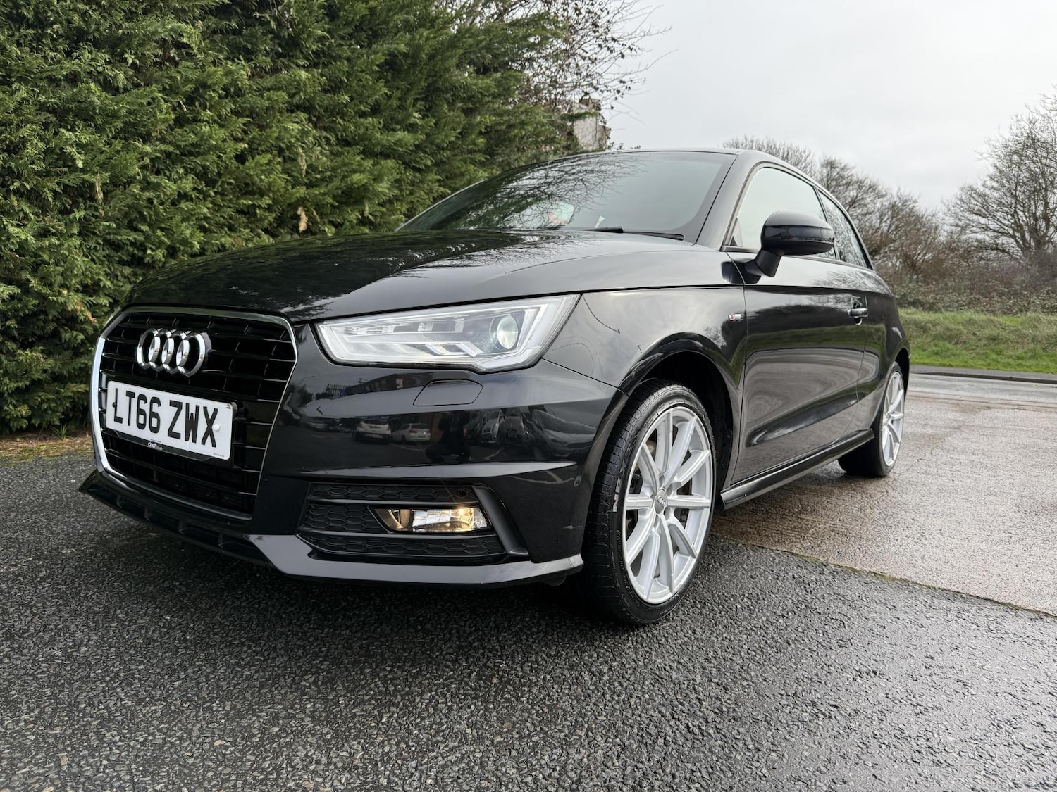 Used Audi A1 2016 for sale - 77640942: Photo 4