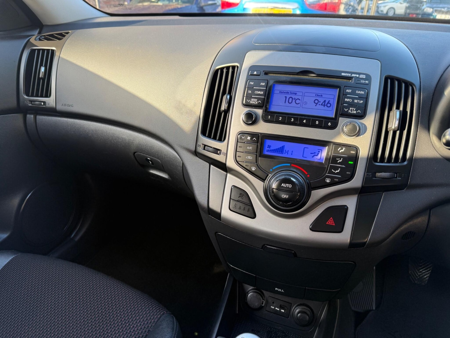 Used Hyundai i30 2010 for sale - 76786474: Photo 9