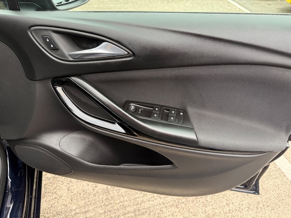 Used Vauxhall Astra 2018 for sale - 76260195: Photo 24