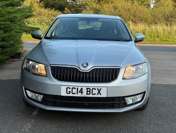 Used Skoda Octavia 2014 for sale - 76227346: Photo 2
