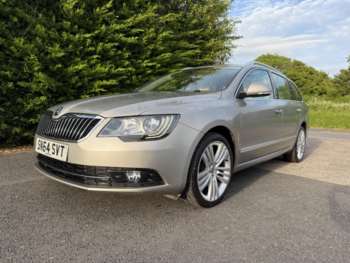 Used Skoda Superb 2014 for sale - 74822655: Photo