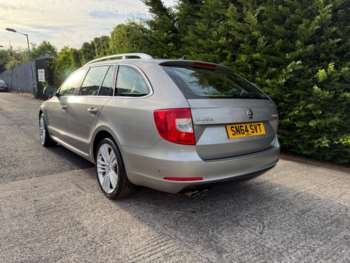 Used Skoda Superb 2014 for sale - 74822655: Photo