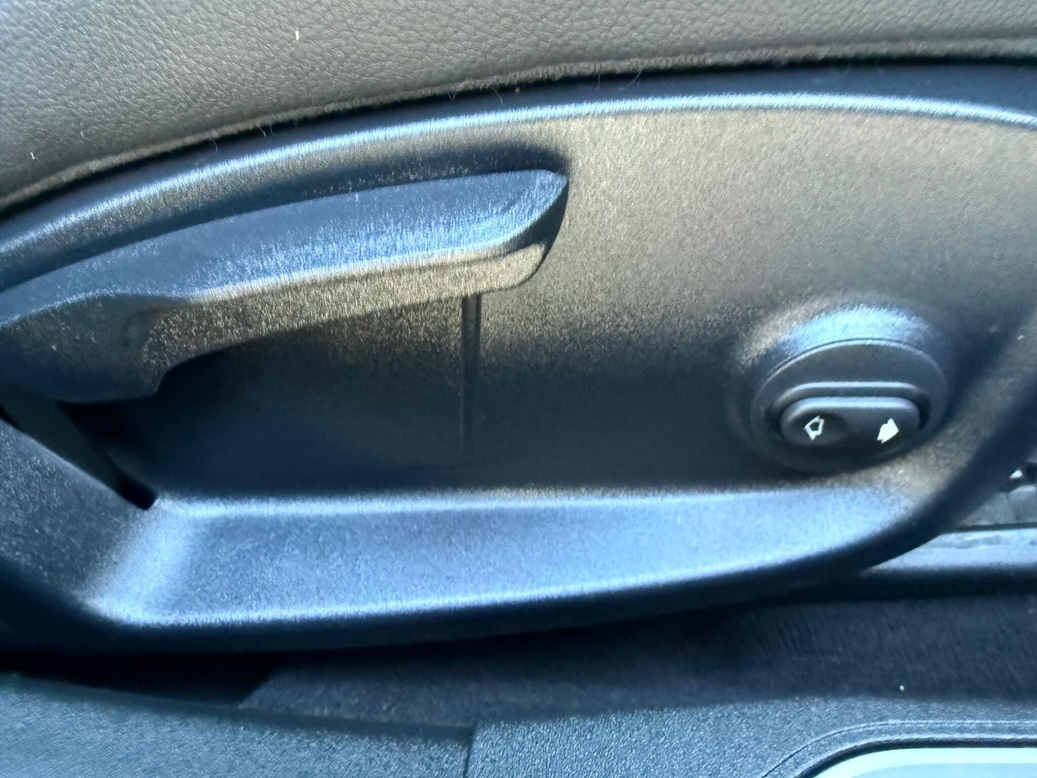 Used Jaguar XE for sale - 77237968: Photo 18