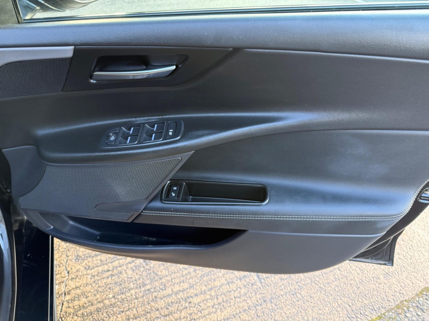 Used Jaguar XE for sale - 77237968: Photo 24