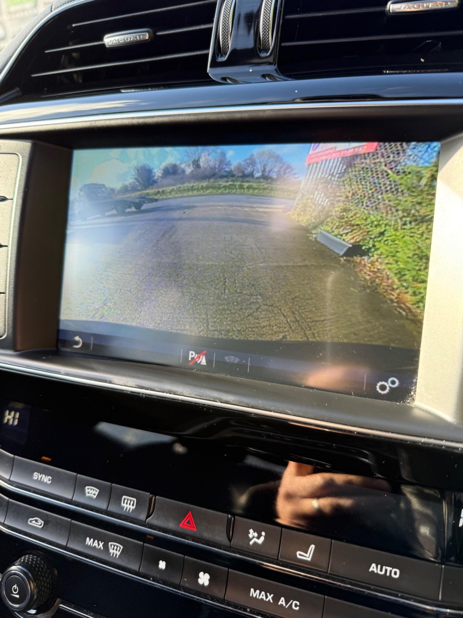 Used Jaguar XE for sale - 77237968: Photo 29