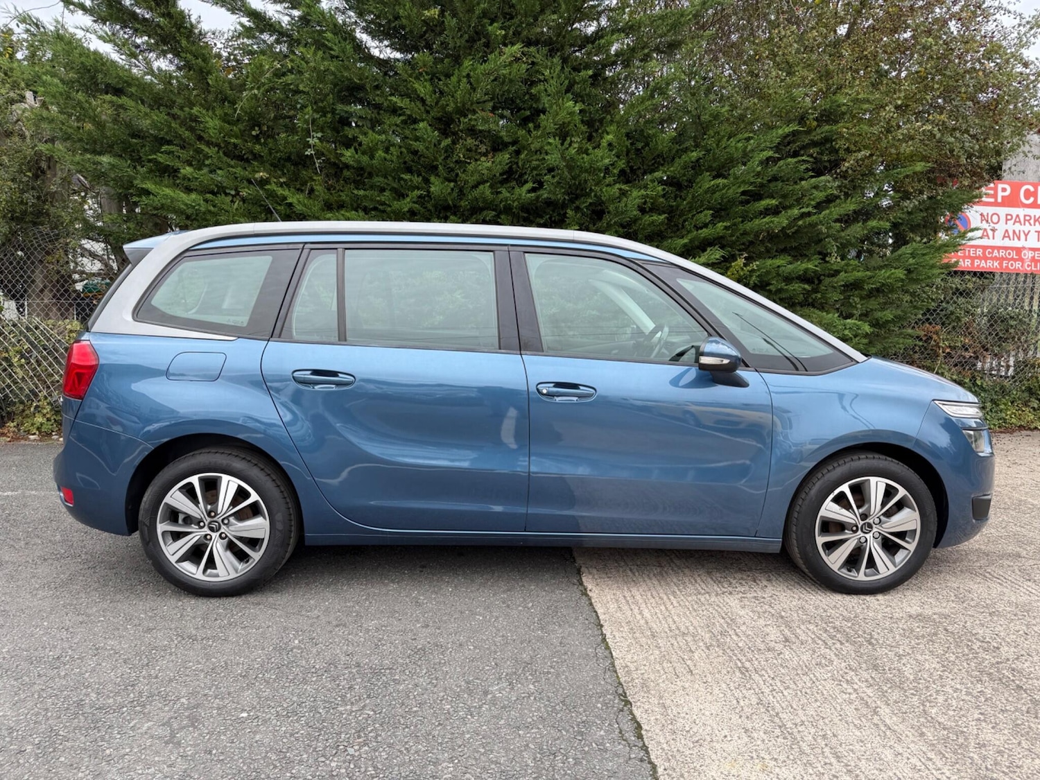 Used Citroen C4 Grand Picasso 2016 for sale - 76377457: Photo 16