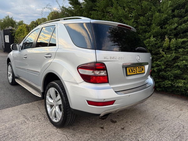 Used Mercedes-Benz M Class 2009 for sale - 76226820: Photo 4