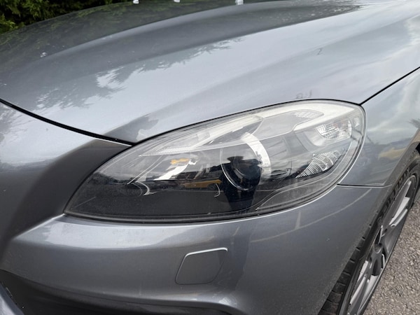 Used Volvo V40 Cross Country 2015 for sale - 76238696: Photo 29