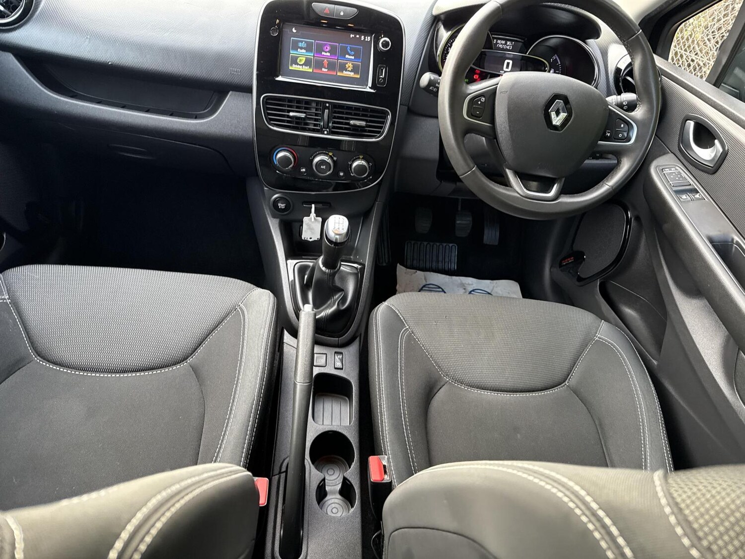 Used Renault Clio 2018 for sale - 78060572: Photo 14