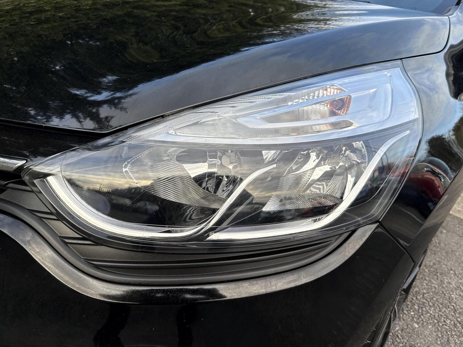 Used Renault Clio 2018 for sale - 78060572: Photo 38