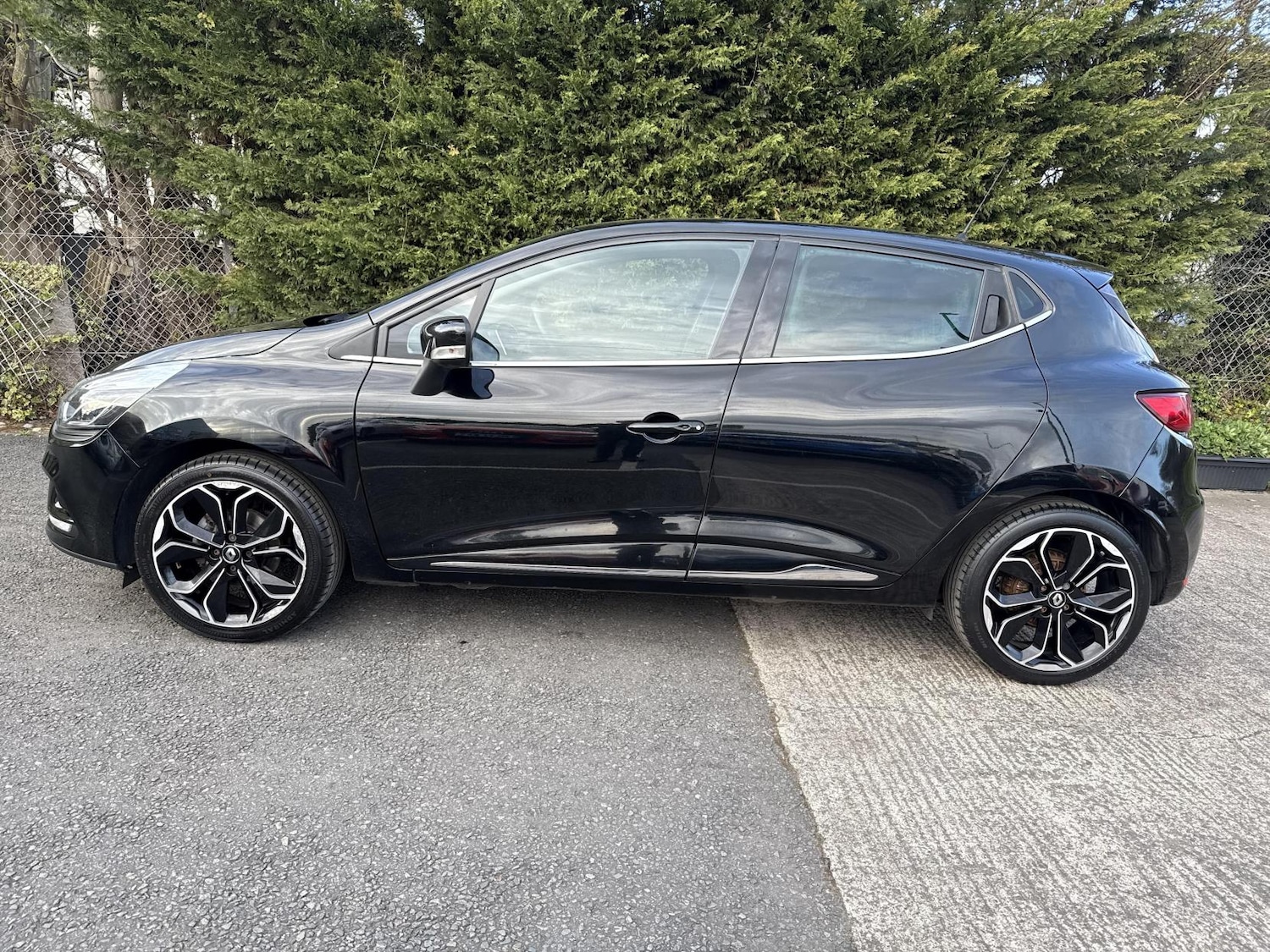 Used Renault Clio 2018 for sale - 78060572: Photo 5