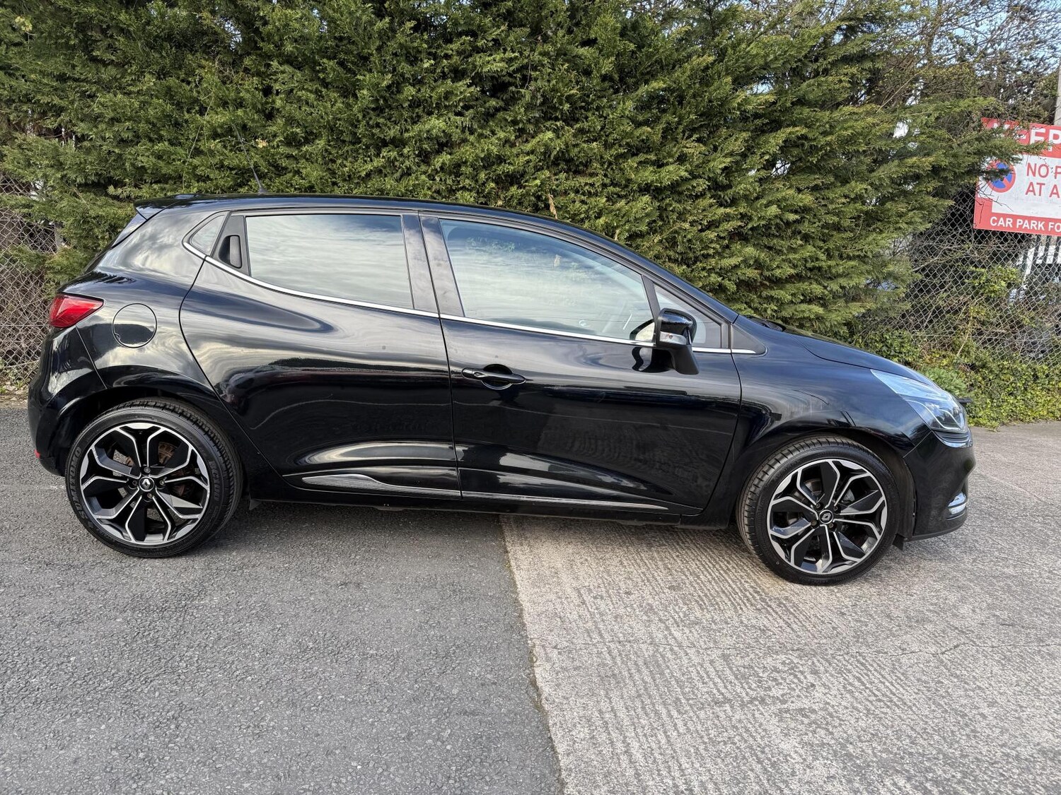 Used Renault Clio 2018 for sale - 78060572: Photo 9