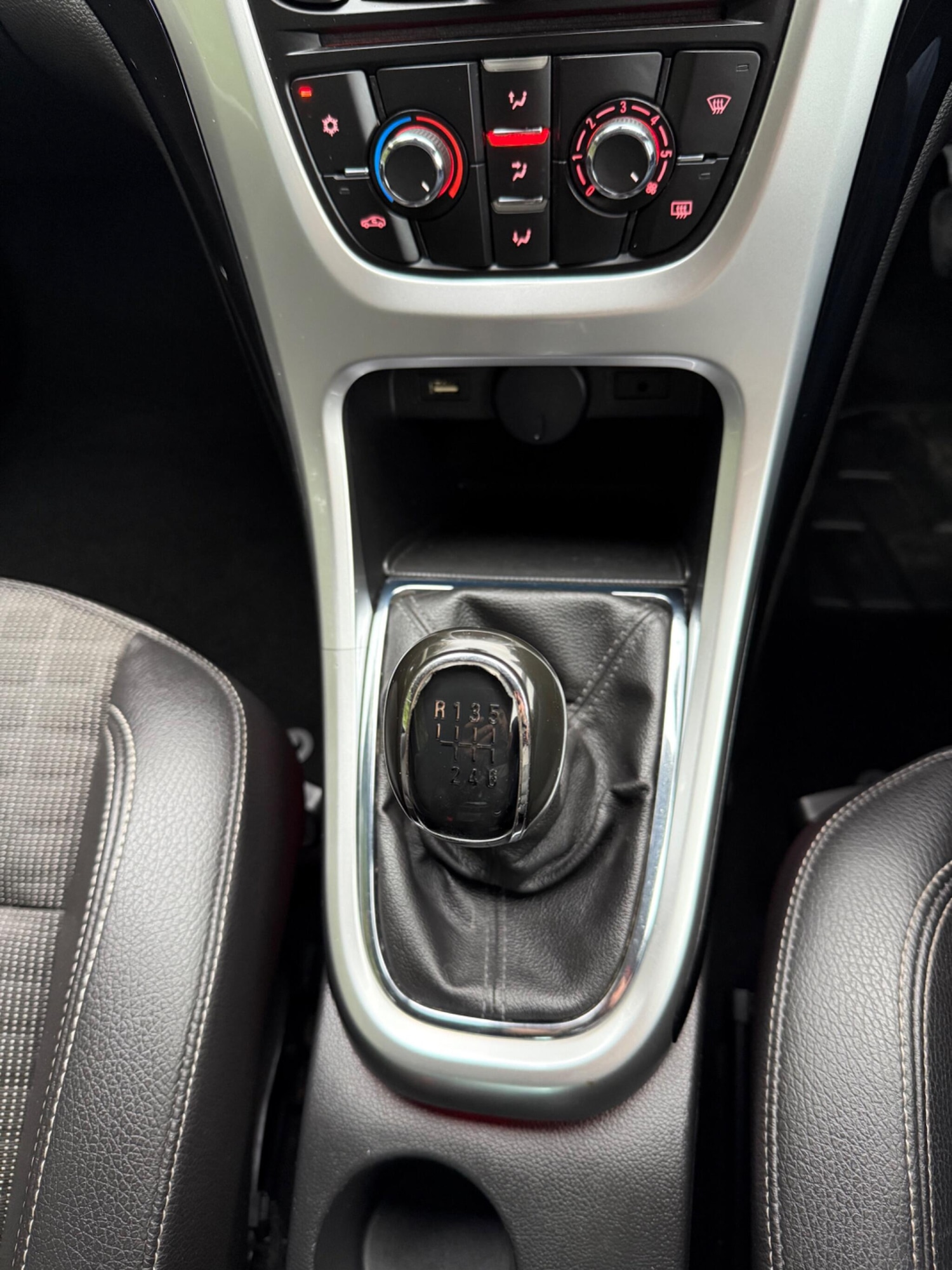 Used Vauxhall Astra GTC 2016 for sale - 76786854: Photo 11