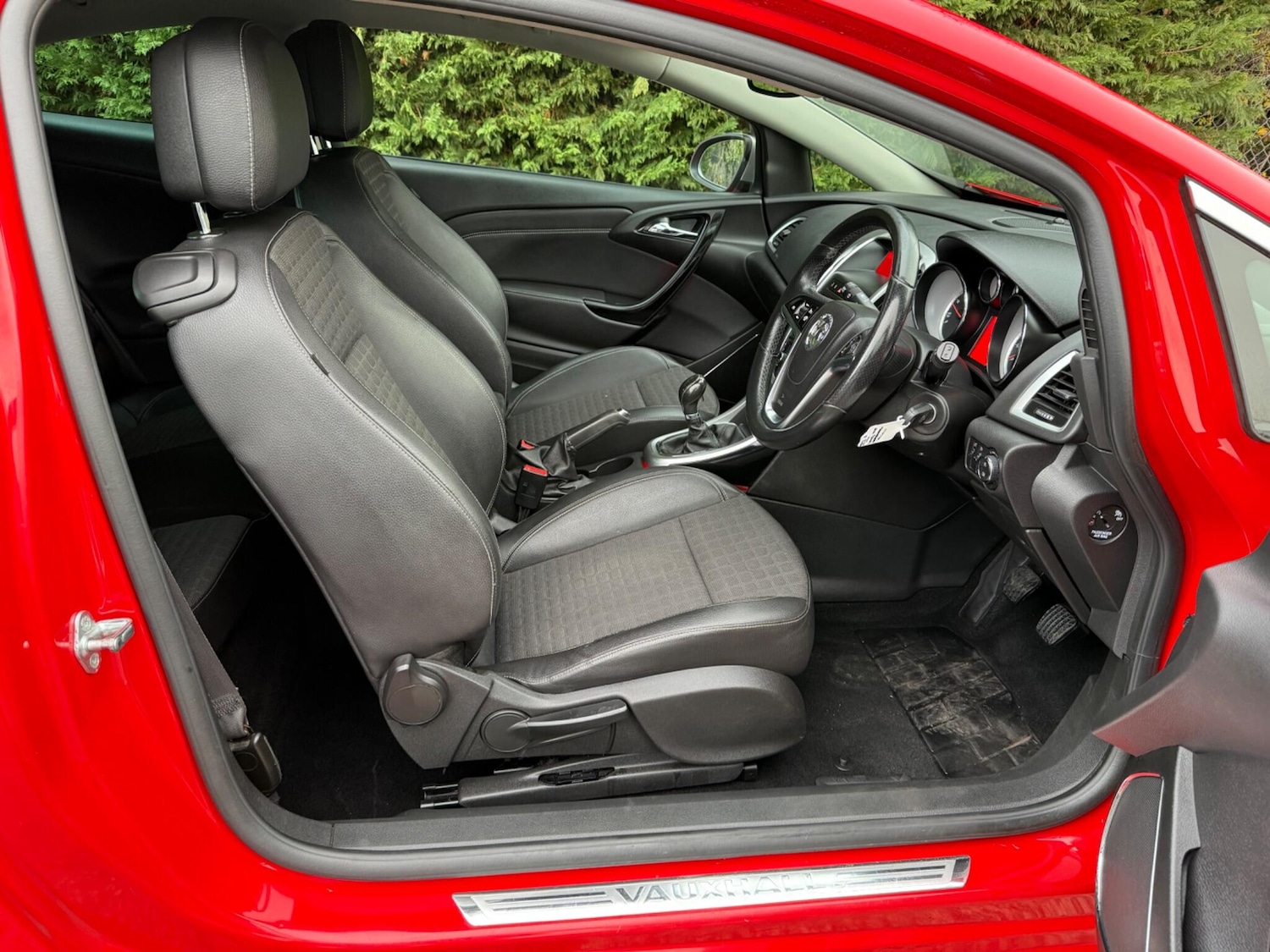 Used Vauxhall Astra GTC 2016 for sale - 76786854: Photo 12