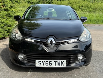 Used Renault Clio 2016 for sale - 79137161: Photo