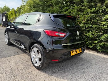 Used Renault Clio 2016 for sale - 79137161: Photo