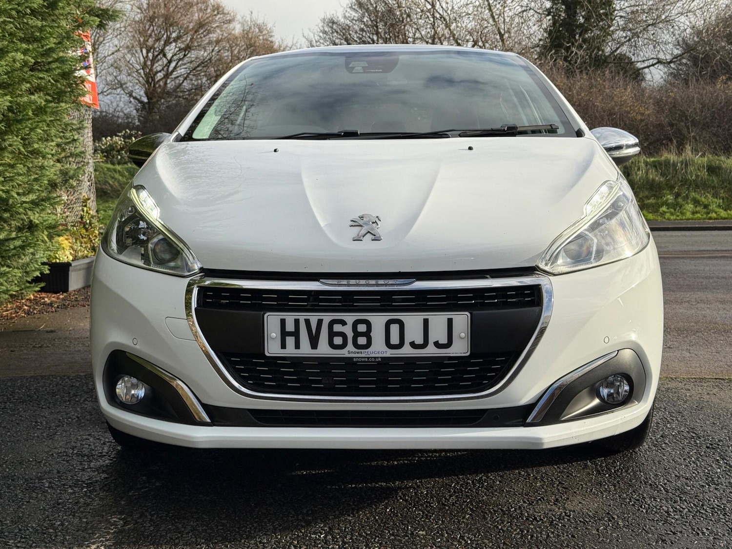 Used Peugeot 208 2018 for sale - 76850393: Photo 2