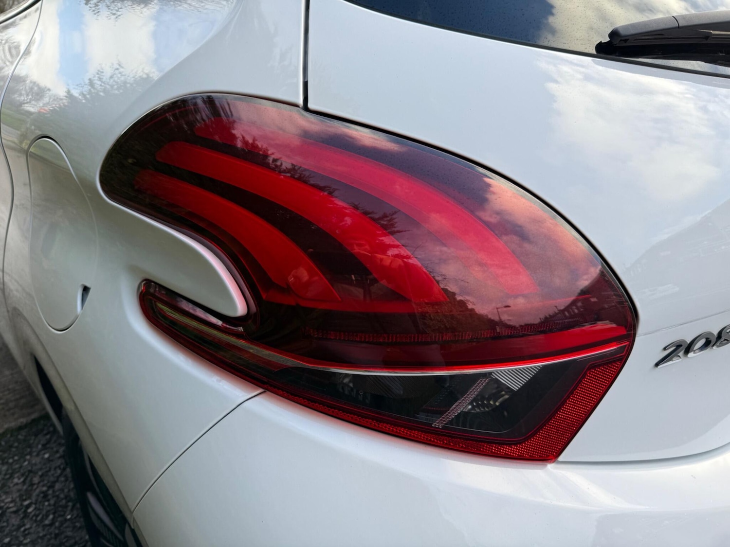 Used Peugeot 208 2018 for sale - 76850393: Photo 27