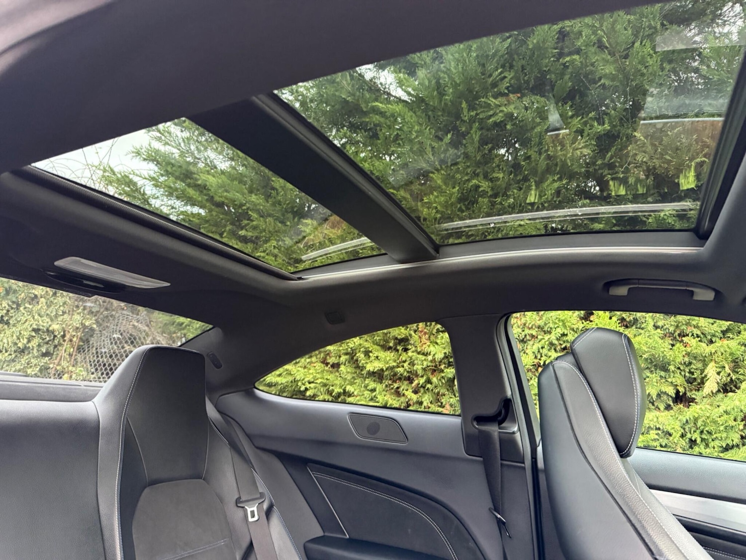 Used Mercedes-Benz C Class 2014 for sale - 76952233: Photo 16