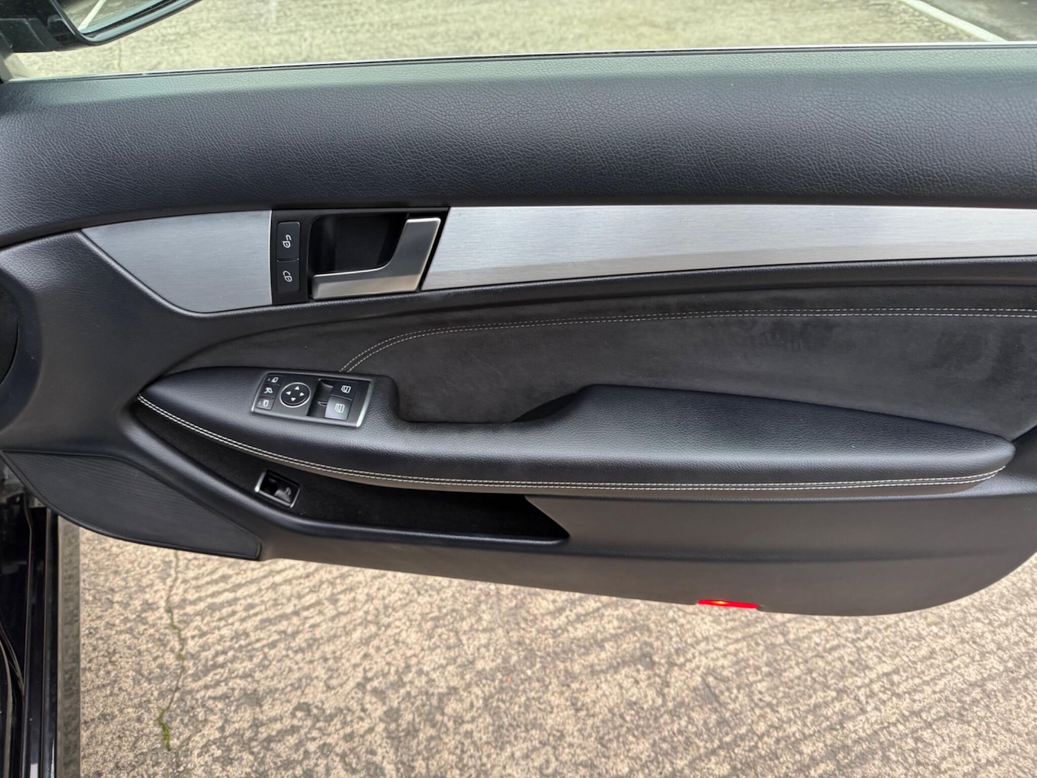 Used Mercedes-Benz C Class 2014 for sale - 76952233: Photo 25