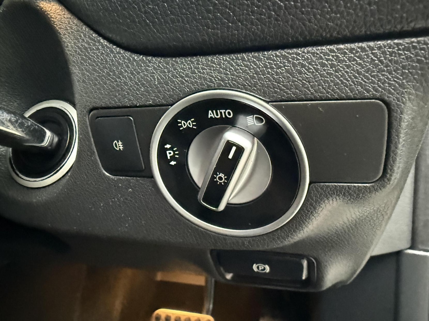 Used Mercedes-Benz GLA 2016 for sale - 77725408: Photo 22